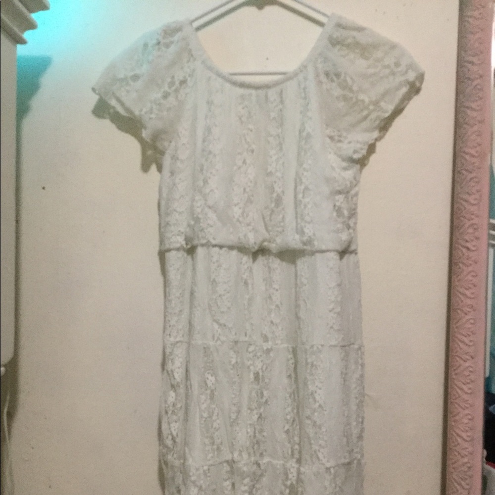 White dress 👗